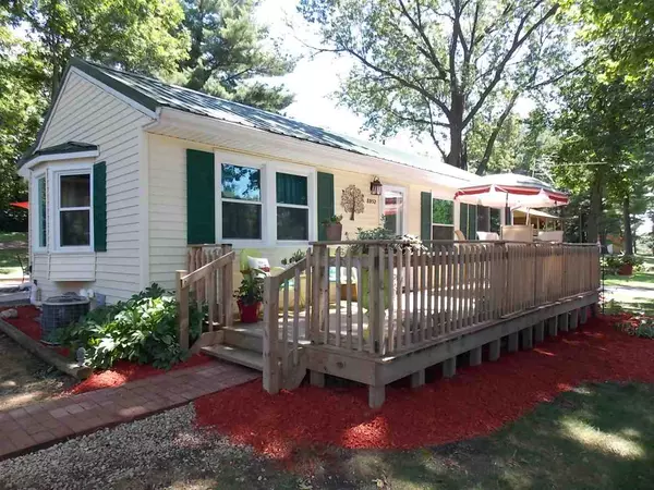 Milton, WI 53563,8952 N Fairview Ave