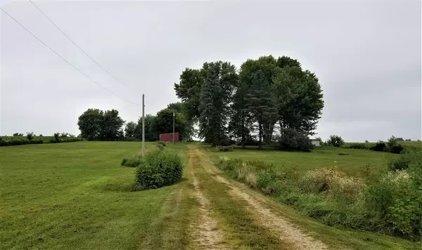 Viroqua, WI 54665,E8102 Cherry Grove Rd