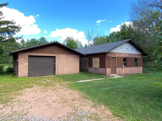 Nekoosa, WI 54457,440 County Road Z