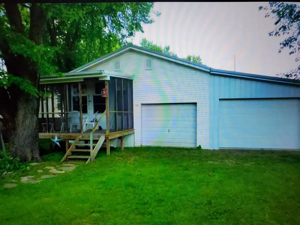 Bagley, WI 53801,168 W Pier Rd