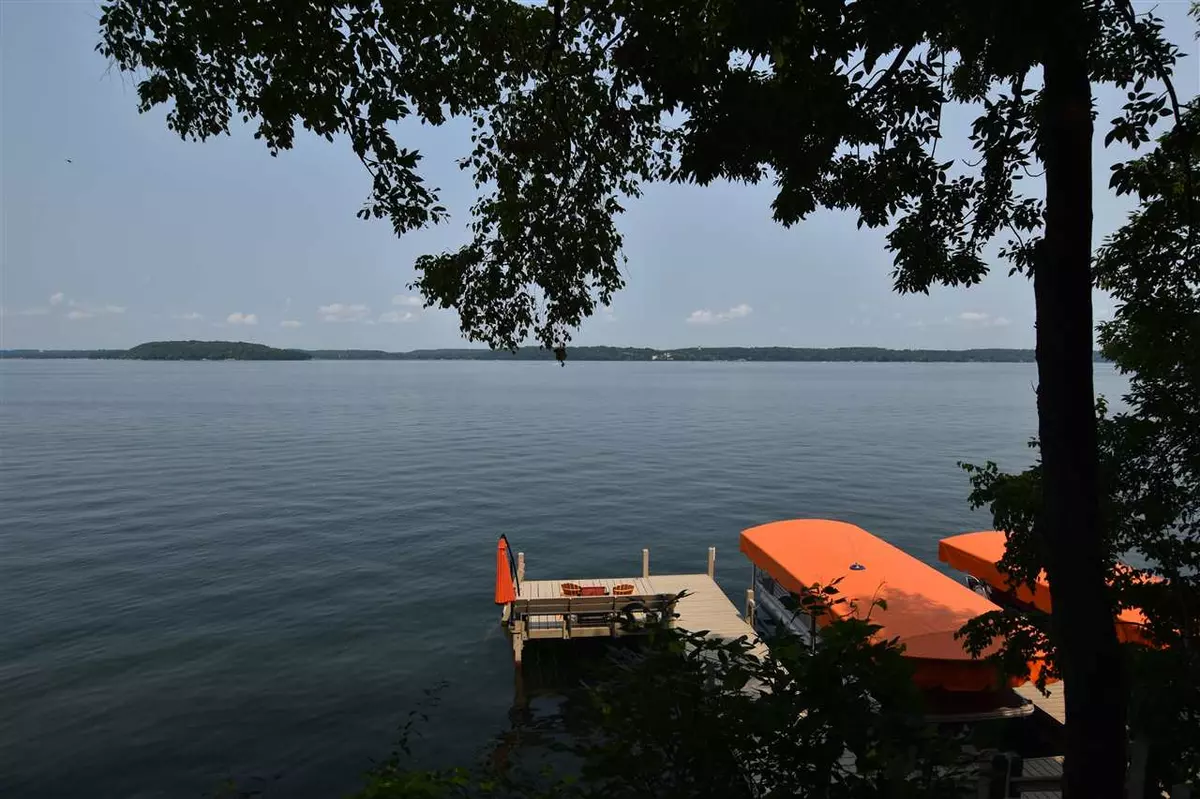 Markesan, WI 53946,W2336 Oakwood Ave
