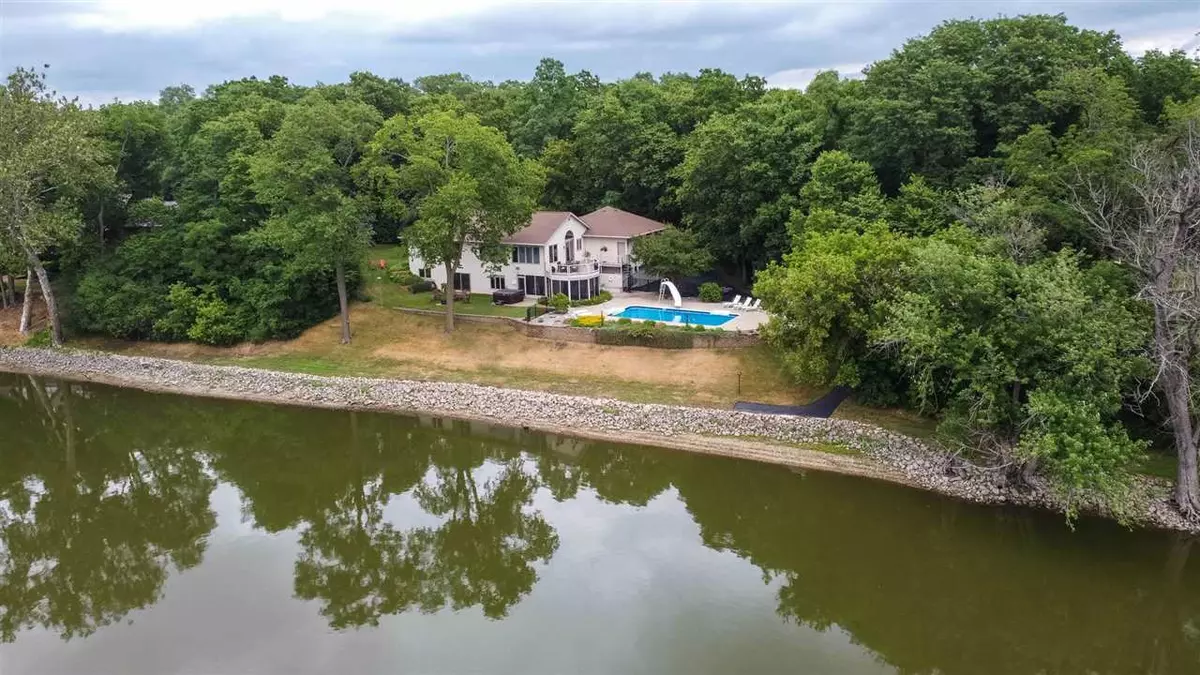 Roscoe, IL 61073,11098 Valentine Ct