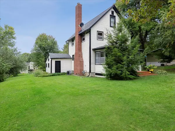 Cottage Grove, WI 53527,162 Taylor St