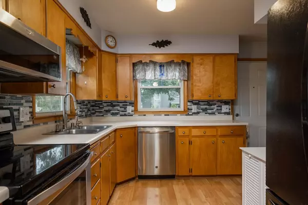 Marshall, WI 53559,604 Hubbell St