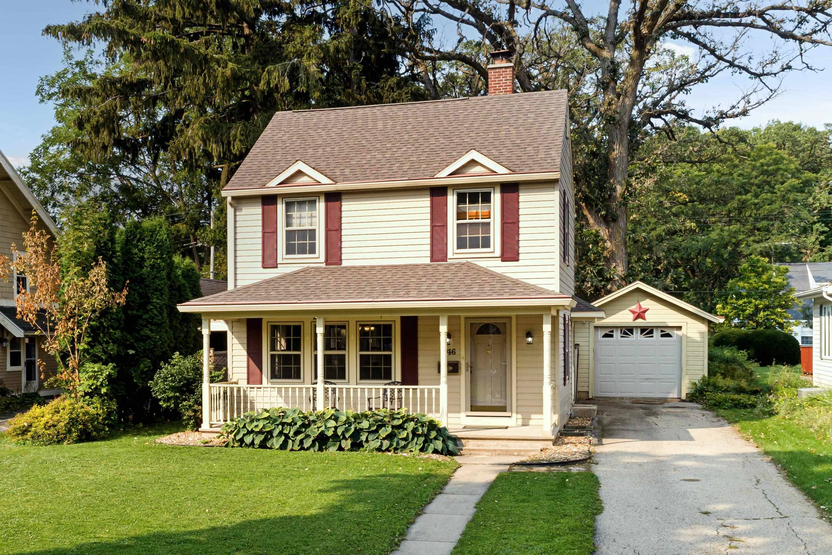 746 S Grove St, Ripon, WI 54971