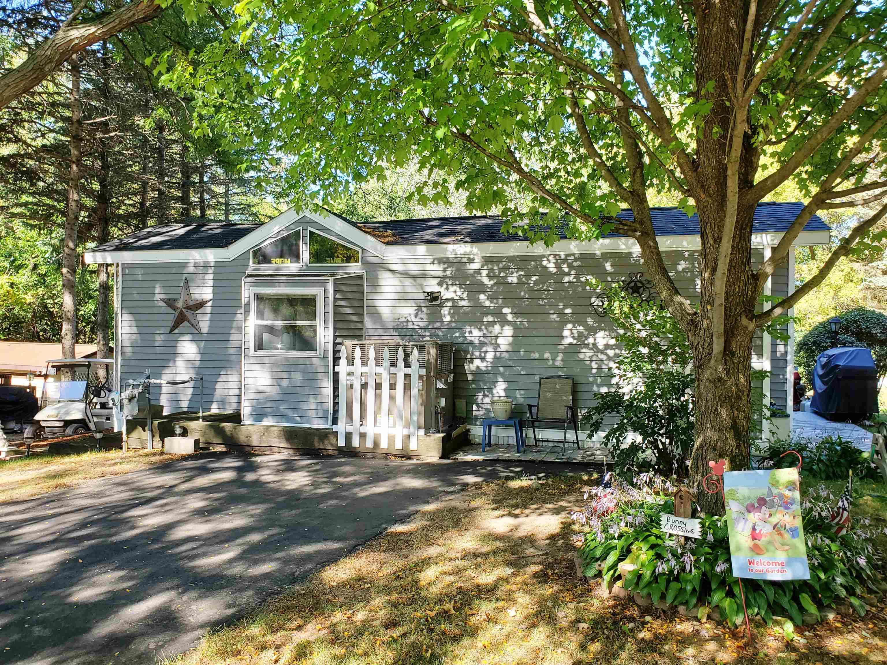 369 Lakeview Cir, Edgerton, WI 53534