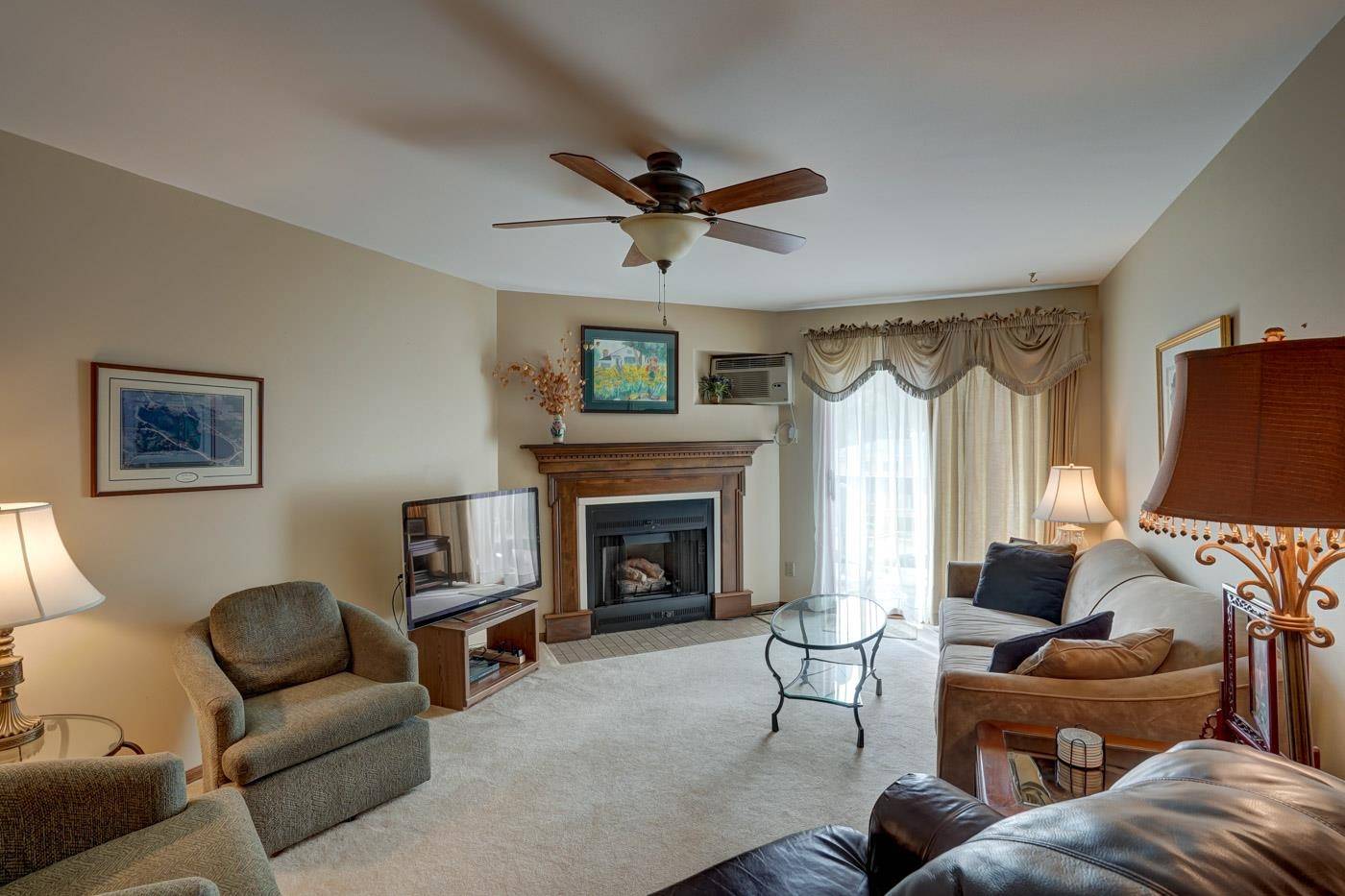 Middleton, WI 53562,2564 Branch St #12