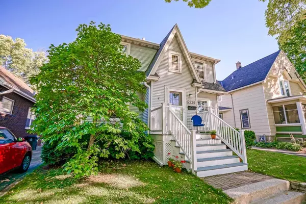 2226 Lakeland Ave, Madison, WI 53704