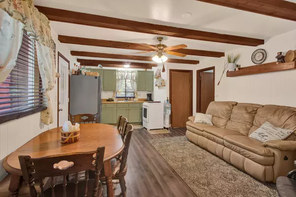 Hancock, WI 54943,924 10th Ave