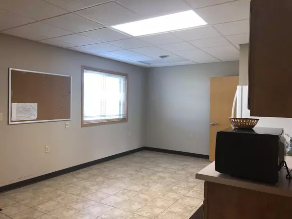 Prairie Du Chien, WI 53821,37500 US Hwy 18