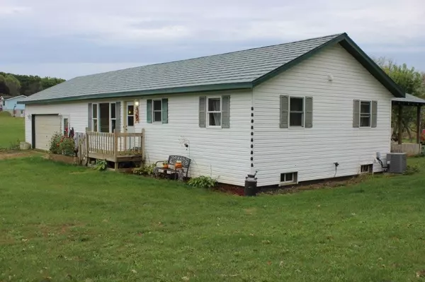 Pardeeville, WI 53954,W3371 Grouse Rd