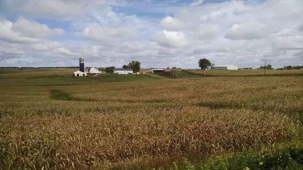 7571 Kirch Rd, Barneveld, WI 53507