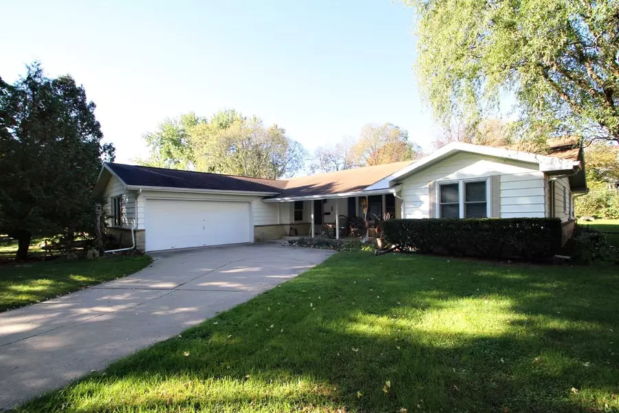 117 John Adams St, Sauk City, WI 53583