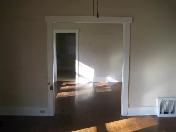 Prairie Du Chien, WI 53821,331 S Prairie St