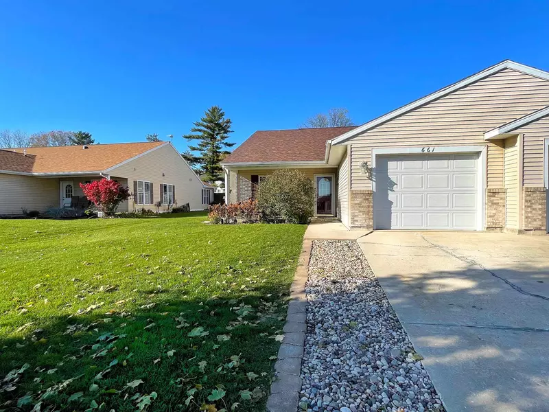 661 Owen St, Lake Mills, WI 53551