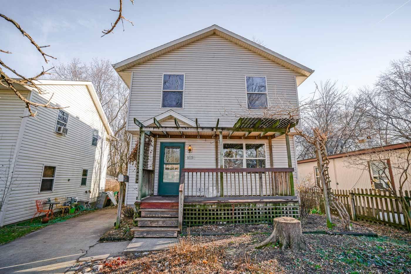 1821 Baird St, Madison, WI 53713