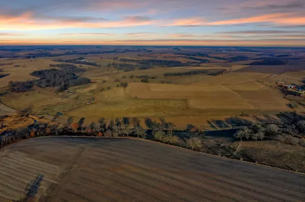 Mineral Point, WI 53565,181 Acres Bloomfield Rd