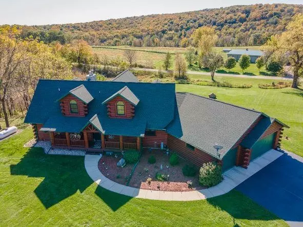 Baraboo, WI 53913,S5476 Durwards Glen Rd