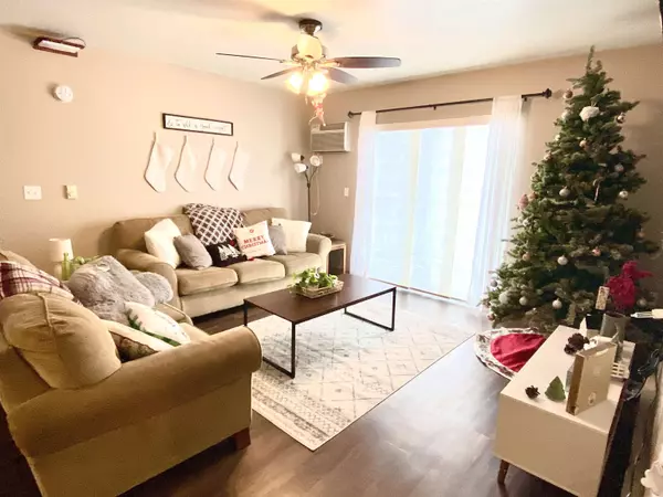 Platteville, WI 53818,830 & 880 Union St / 90 E Gridley Ave