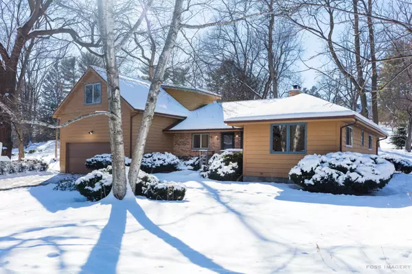 Madison, WI 53705,5737 Old Middleton Rd