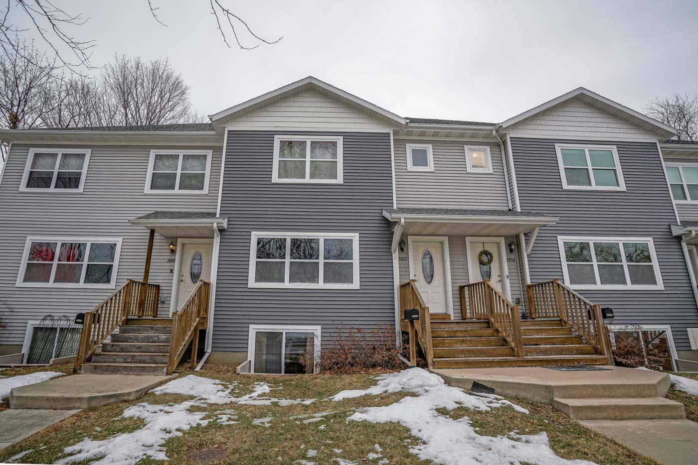2852 Commercial Ave, Madison, WI 53704