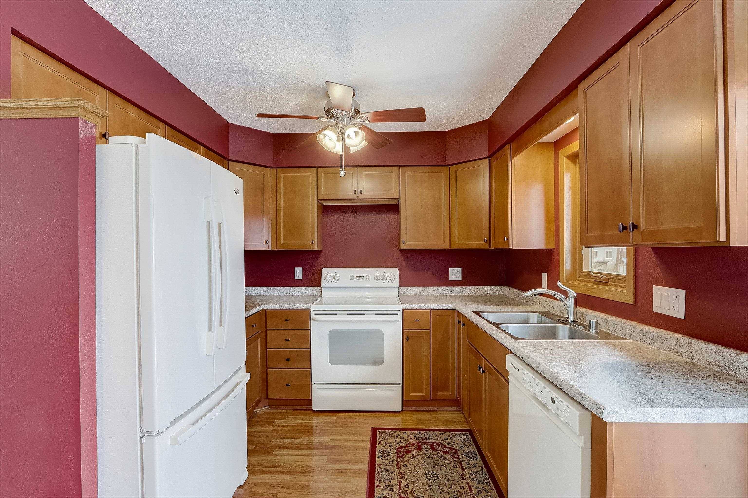 Sauk City, WI 53583,422 Maple St