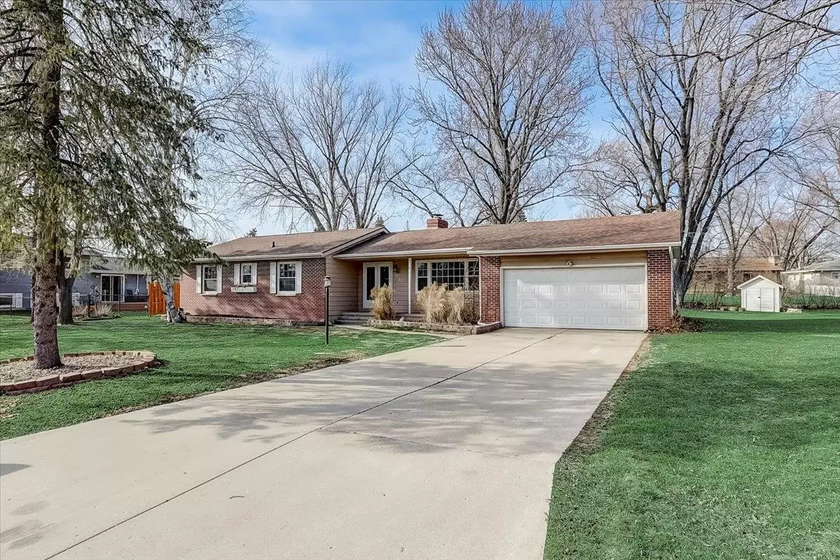 Sun Prairie, WI 53590,1126 Coral Dr