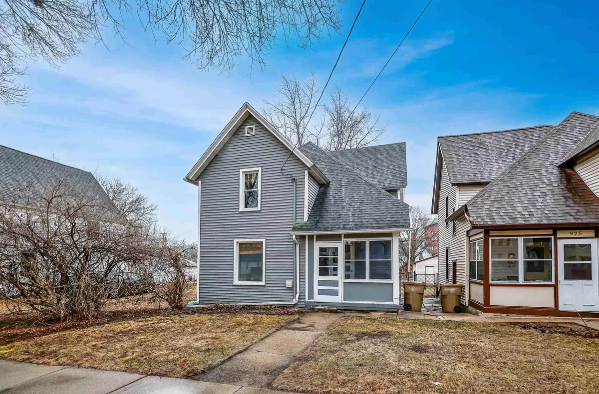 Madison, WI 53715,923 Emerald St