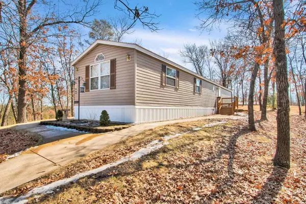 1652 Hornet Tr, Nekoosa, WI 54457