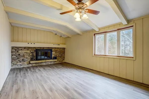 Madison, WI 53704,1218 Iowa Dr