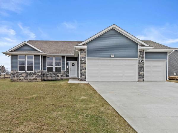 220 McKay Way,  Waterloo,  WI 53594