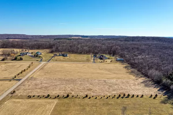 Pardeeville, WI 53954,L14 Buffalo Hills Rd