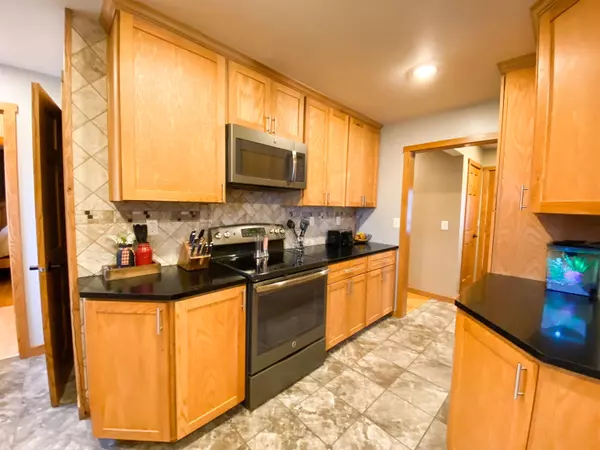 Cobb, WI 53526,404 Elm St