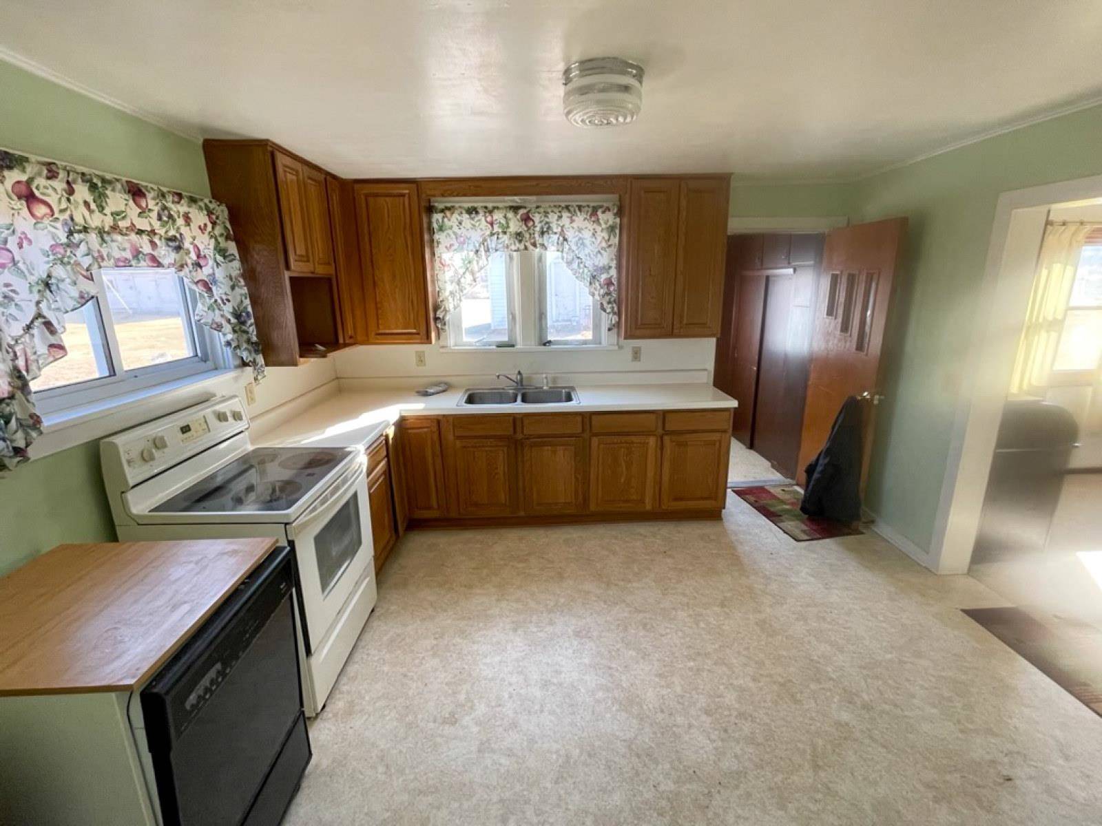 Ellsworth, WI 54011,N4222 750th St