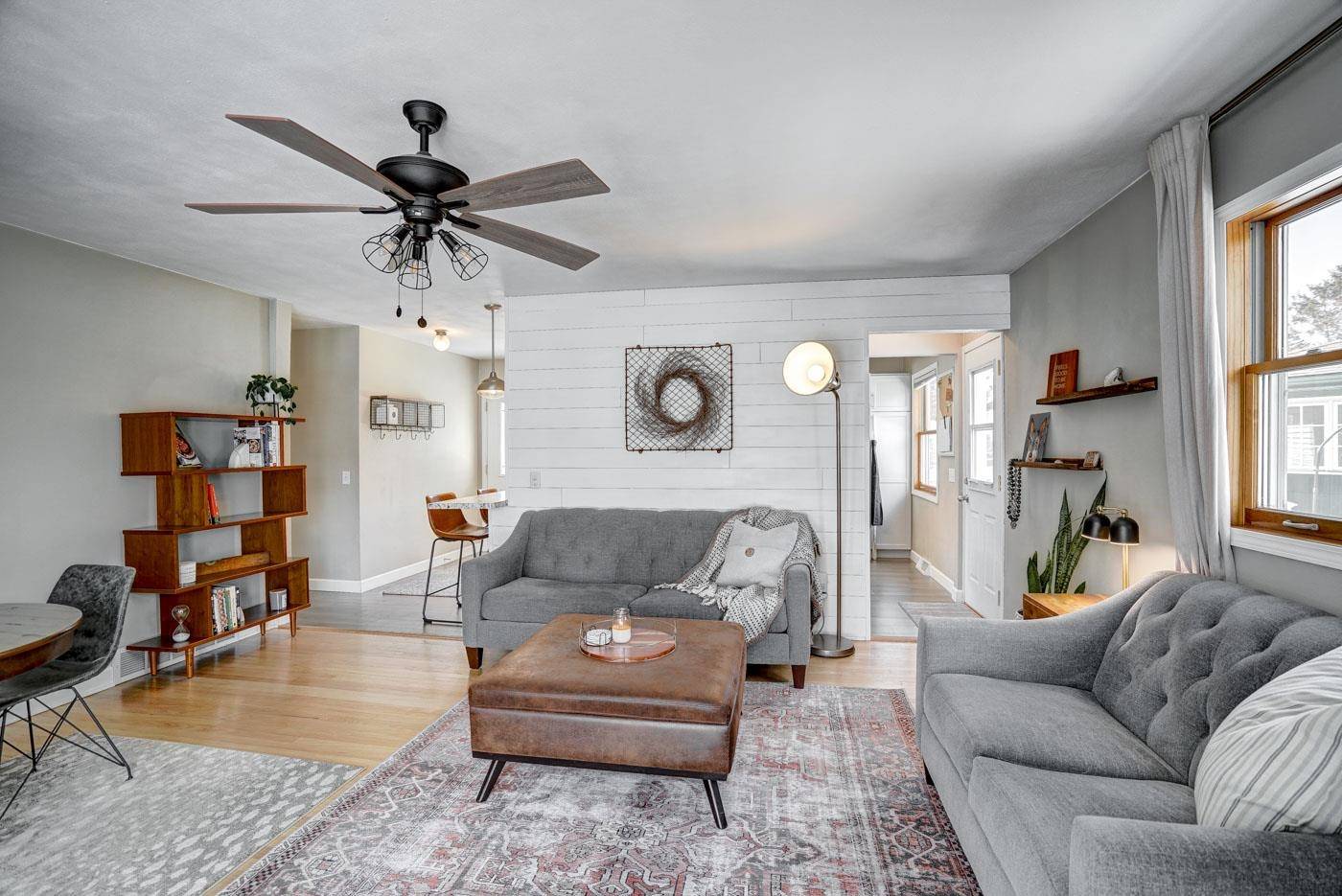 Madison, WI 53705,5320 Oak Crest Pl