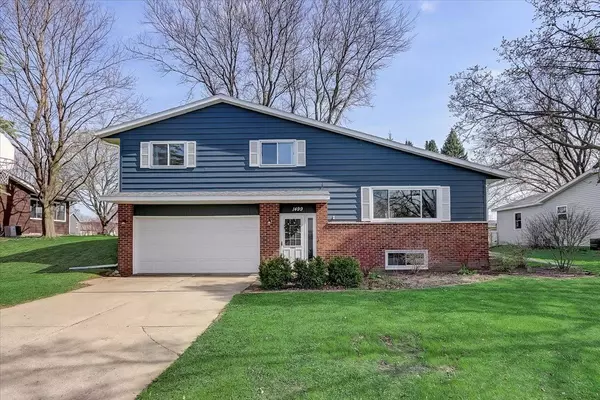 Sun Prairie, WI 53590,1499 Sunfield St