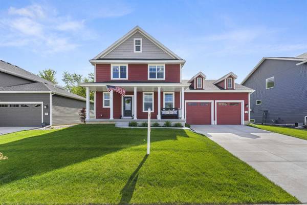 5303 N Peninsula Way, Mcfarland, WI 53558