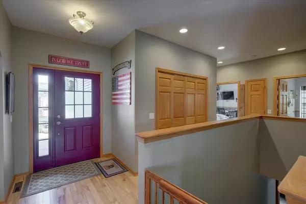 Waterloo, WI 53594,695 Bluegrass Tr