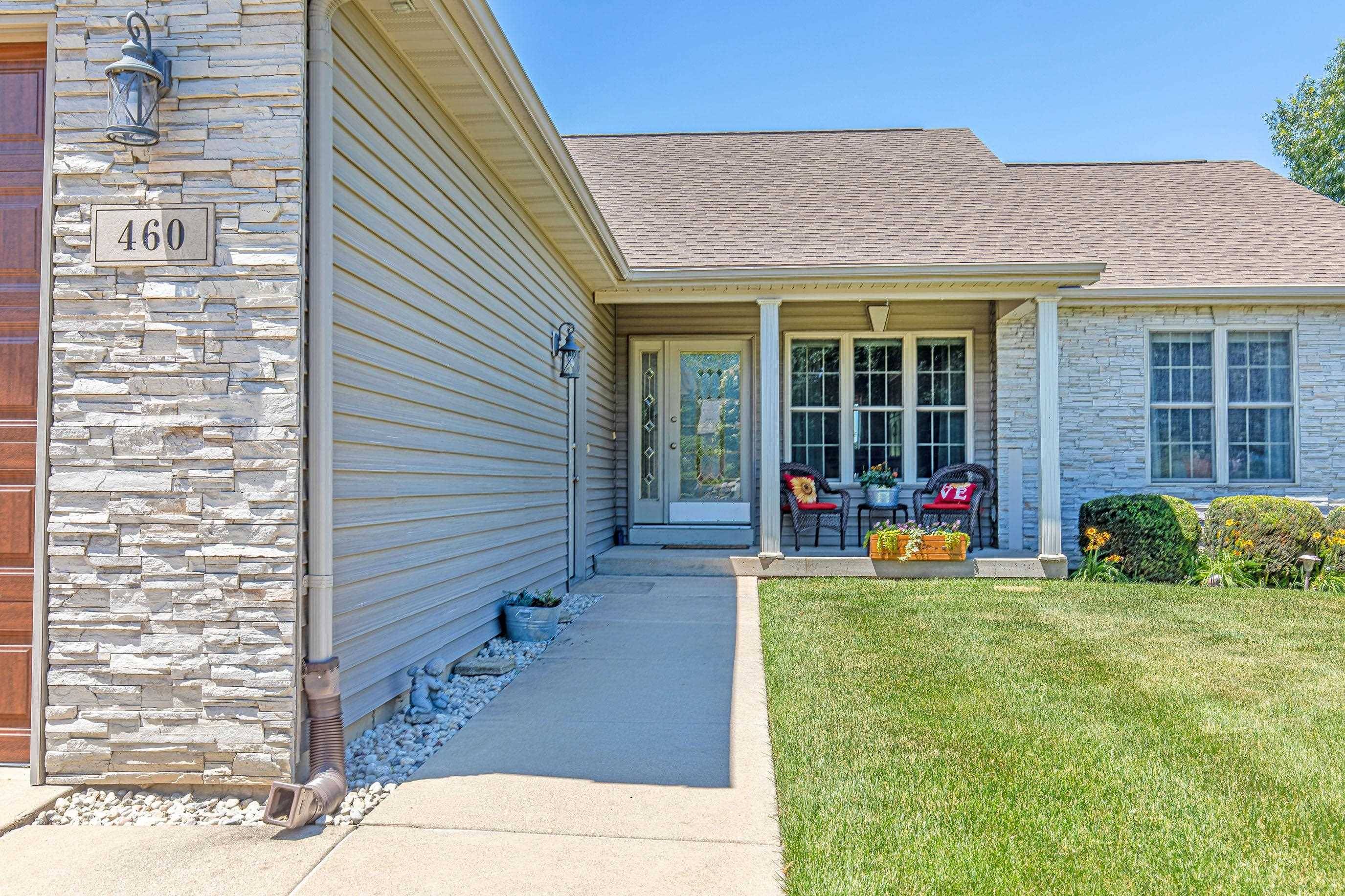 Sun Prairie, WI 53590,460 N HEATHERSTONE DR