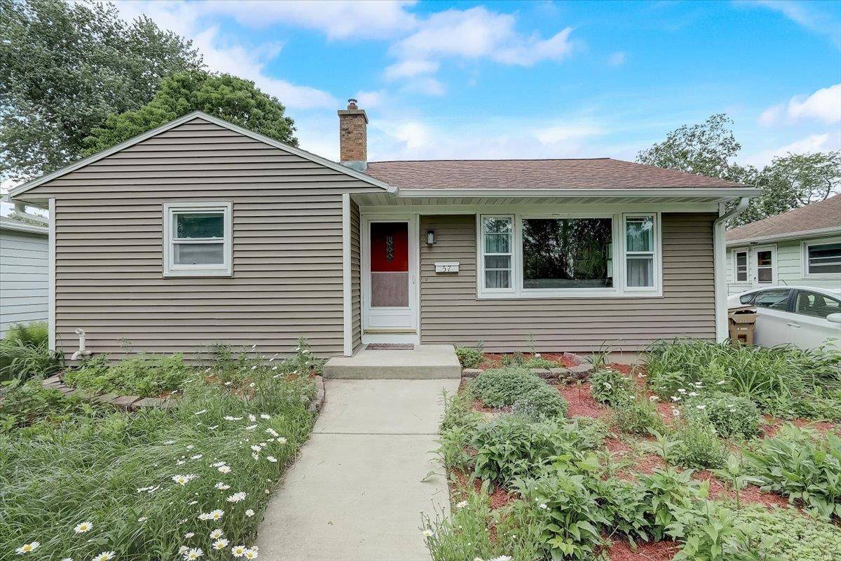 57 Bradford Ln, Madison, WI 53714