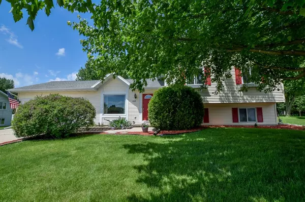 Marshall, WI 53559,108 Sleepy Hollow Ln