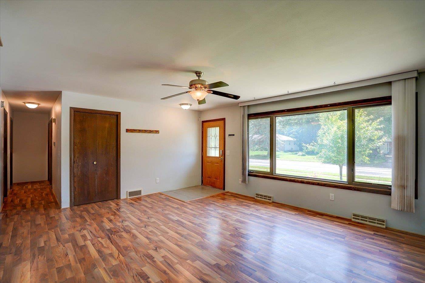 Oregon, WI 53575,805 Miller Dr