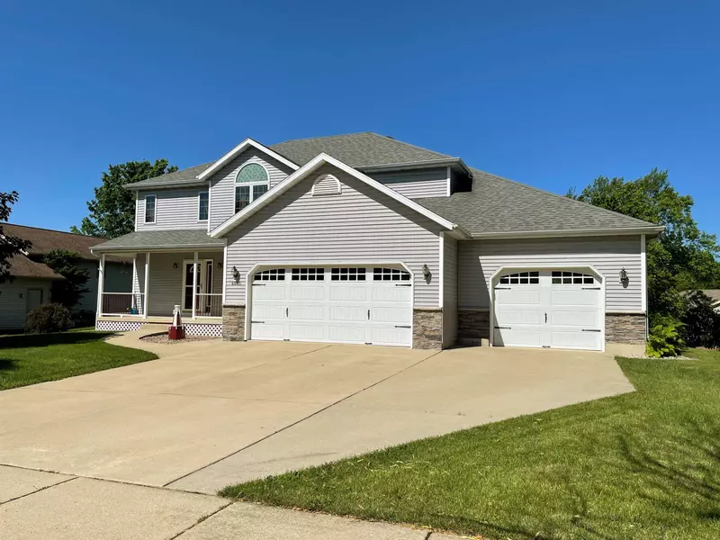 6805 Bootmaker Way, Windsor, WI 53598