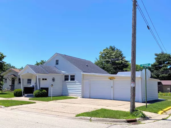 Prairie Du Chien, WI 53821,731 N Michigan St