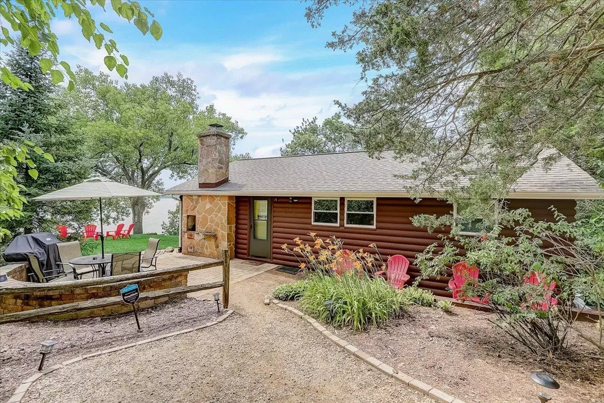 Merrimac, WI 53561,E13365 Sue Kay Dr