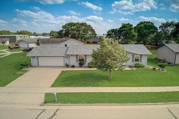 Pardeeville, WI 53954,303 Vince St