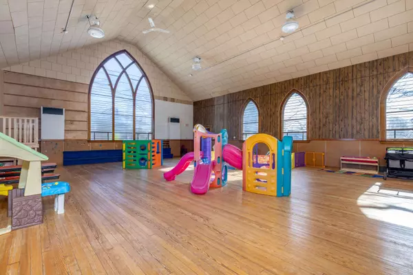 Marshall, WI 53559,311 Madison St