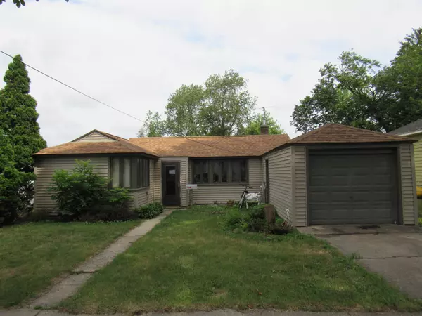 933 E Wisconsin St, Delavan, WI 53115