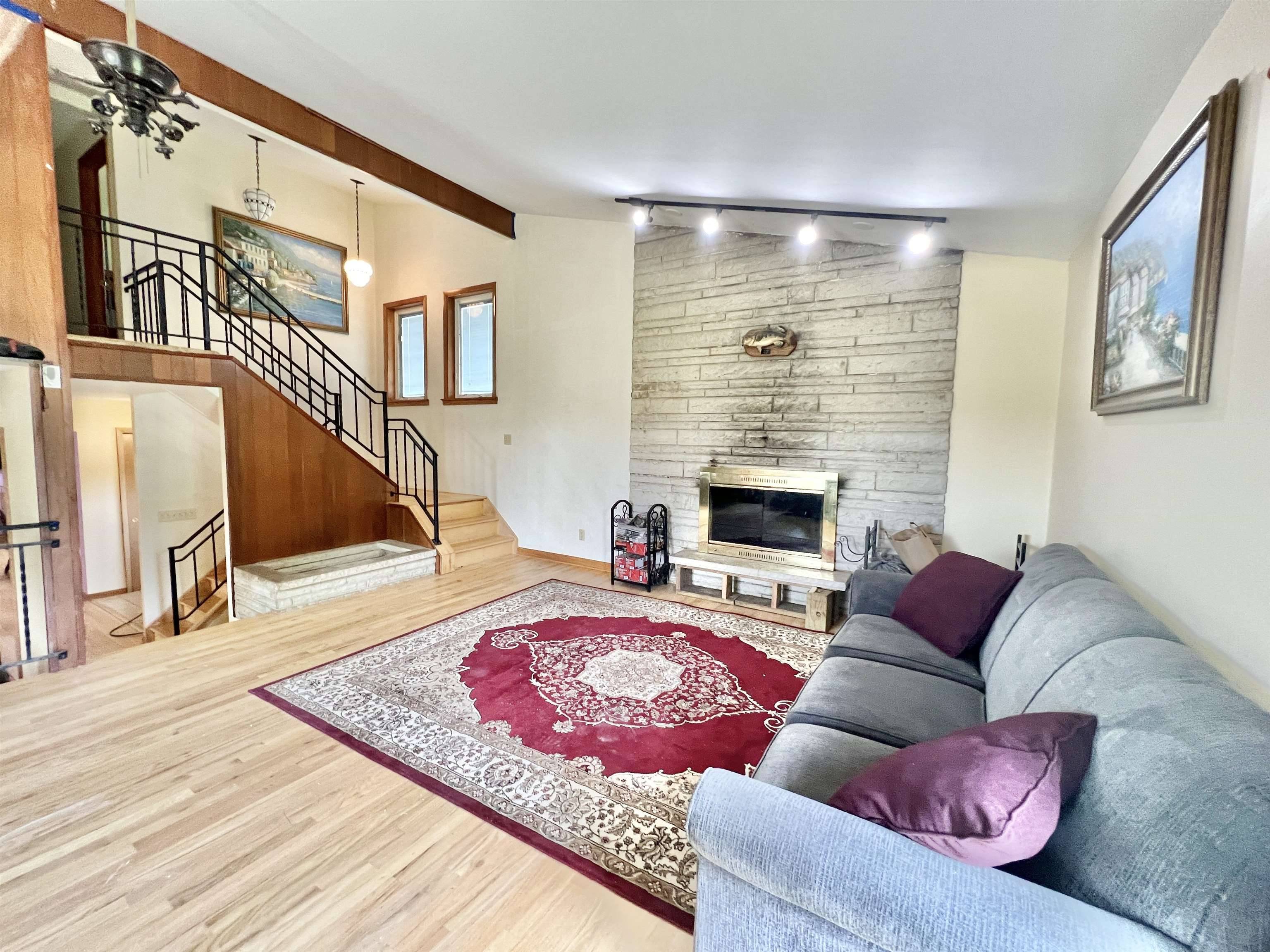 Watertown, WI 53094-5310,435 E Water St