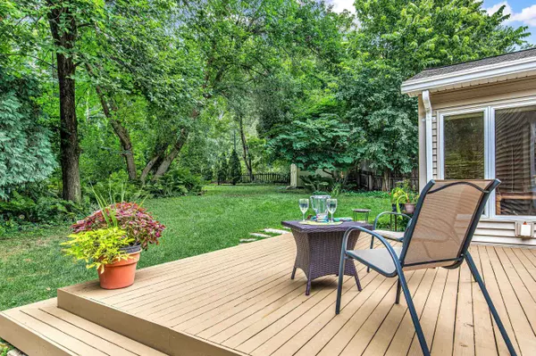 510 SHELDON ST, Madison, WI 53711-1947